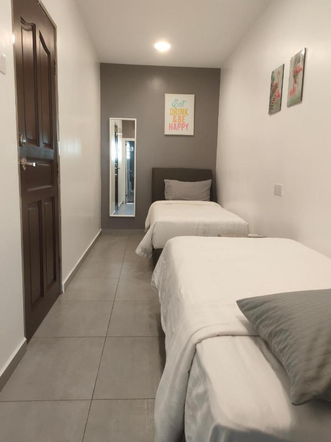 Just Austin Guesthouse Ίπο Εξωτερικό φωτογραφία